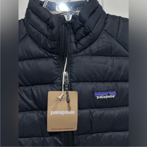 Patagonia Women's XS Down Sweater Vest Puffer Puff Black NWT 800 Fill Insulated - Picture 5 of 9